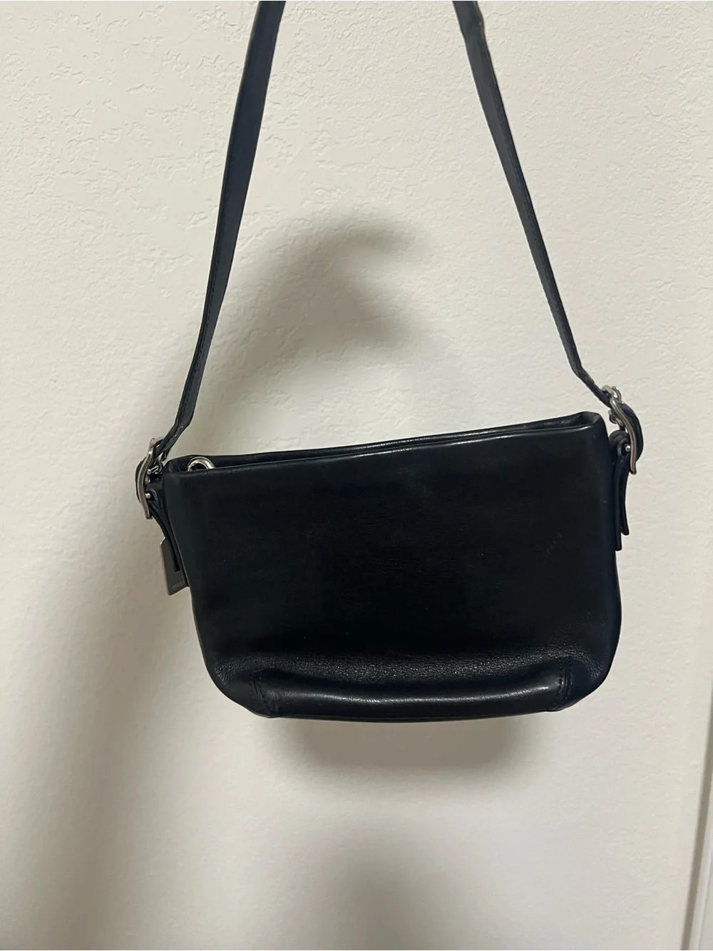 Coach Vintage Pochette Mini Leather Shoulder Bag